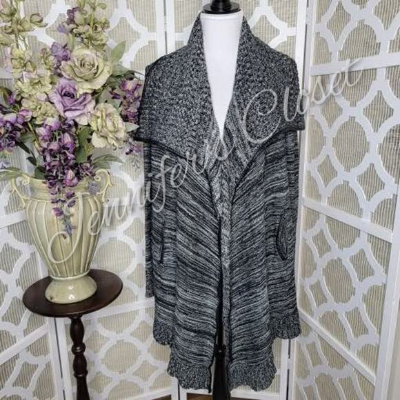 Firth Women's Black and White Faux Leather Trim Sweater Dust Coat Size Small - Picture 2 of 12